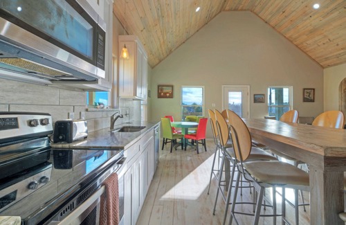Flour Bluff Casa | Sleeps 22 | 3 Homes w/ Boat Dock + Waterfront Pool | Laguna Village Sanctuary