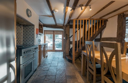Eaton Mascott Cabaña | Sleeps 23 guests in 11 bedrooms
