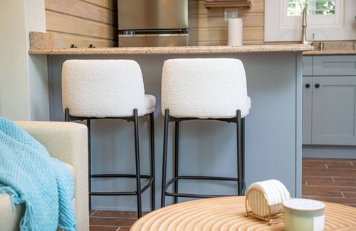 Madeira Beach Apartamento | Sleeps 24! Steps to the Beach! Outdoor Pool Entire Resort