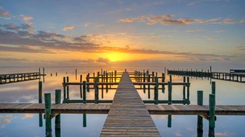 Flour Bluff Casa | Sleeps 31 2 Homes w Boat Dock Waterfront Pool Laguna Village Getaway