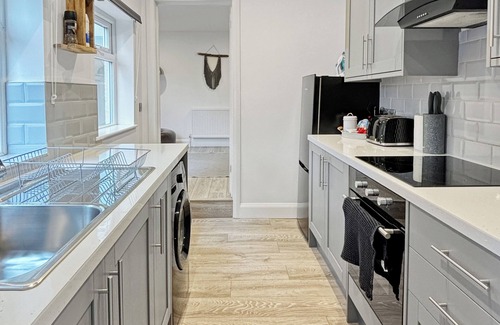 Grantham Apartamento | Sleeps 4- 1-Bedroom Apartment – Walking Distance to Grantham Town Centre!