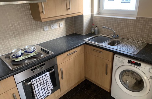 Acresford Apartamento | Sleeps 4/6 pet Friendly Parking nr Nec/warwick uni
