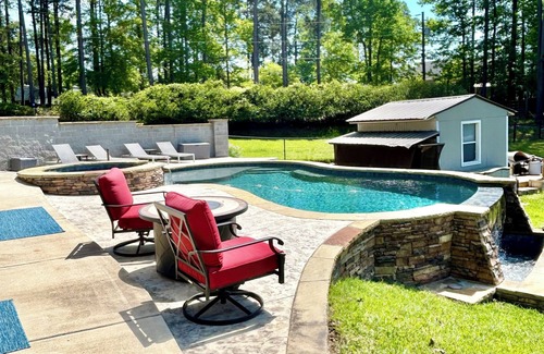 Milledgeville Casa | Sleeps 6, Inground Pool, Amazing Views + More!