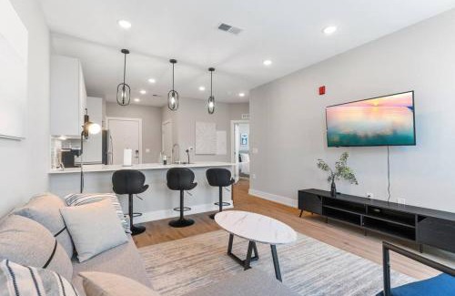 Northern Liberties Apartamento | Sleeps 6 - Pier Views - Near Fishtown and Old City