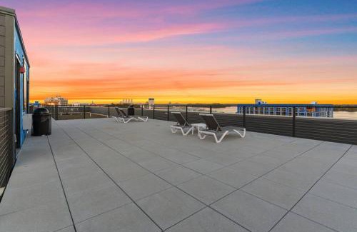 Northern Liberties Apartamento | Sleeps 6 - Pier Views - Near Fishtown and Old City