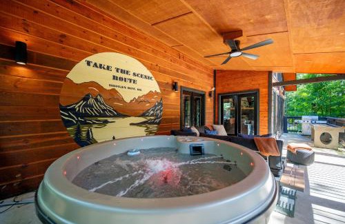 Broken Bow Casa | Sleeps 6 Sauna Hot Tub Putt Putt Dogs Welcome