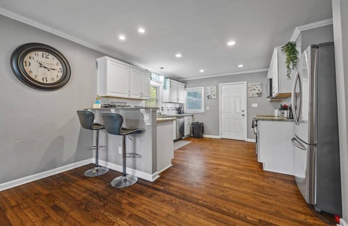 Candler-McAfee Casa | Sleeps 8 - Downtown Getaway
