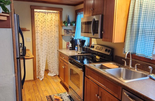 Champion Cabina | Sleeps 8/Mountain Lodge~Seven Springs!