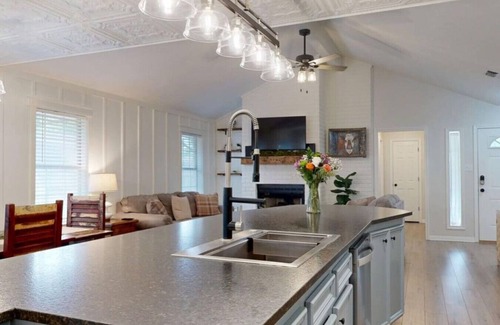 Blinn College-Bryan Campus Casa | Gettysburg Getaway - Remodeled Home
