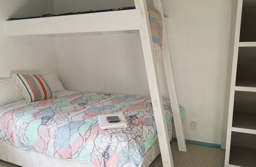 Whitby Casa | Sleeps up to 16 guests!