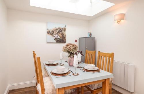 Denton Casa | Sleepy Hollow