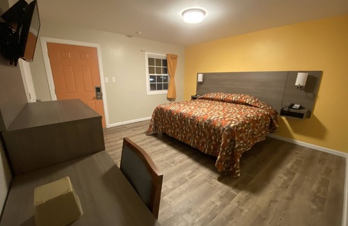 West Fairfax Hotel | Sleepy Hollow Motel