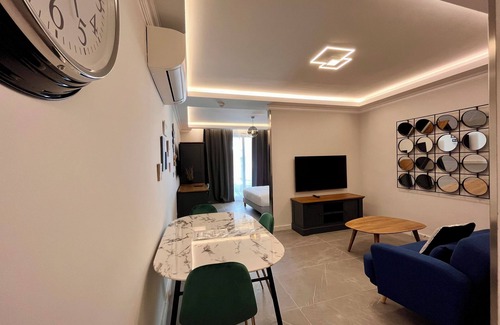 Tower Road Casa | Sliema Studios