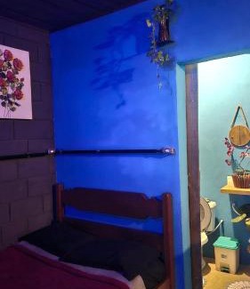 Jacarei Casa | Slik House - A tiny house azul