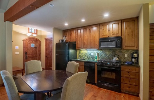 Tamarack Cabaña | Slippery Slope Cottage at Tamarack Resort