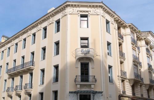 Centre Ville-Gare Hostal | SLO Hostel Nice
