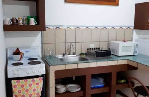 El Cerro Casa | APARTAMENTO PURA VIDA TOTALMENTE EQUIPADO -AC-WIFI - ESTACIONAMIENTO