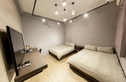 West Central District Casa | Slow Inn