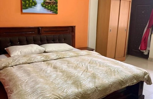 Prampram Hotel | SM Premier Hotel
