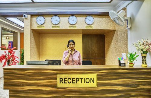 Yelahanka Hotel | SM Royal Stay Hotel - Near Bangalore international Airport