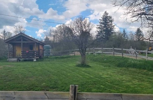 Le Frasnois Chalet De Esquí | Small 4-seater chalet, classified site of the 4 lakes and Hérisson waterfalls
