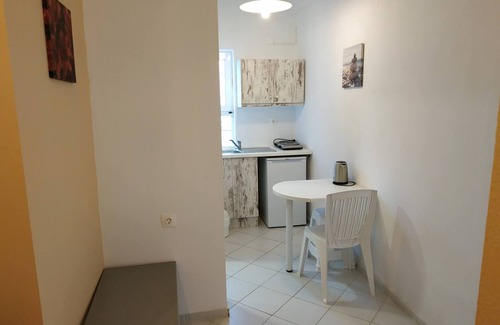 Agia Pelagia Apartamento | Small Apartment For 3 Pers 70meters From The Beach
