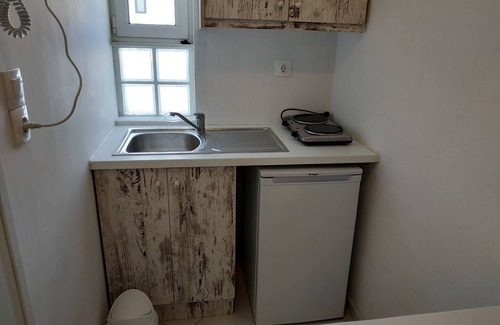 Agia Pelagia Apartamento | Small Apartment For 3 Pers 70meters From The Beach