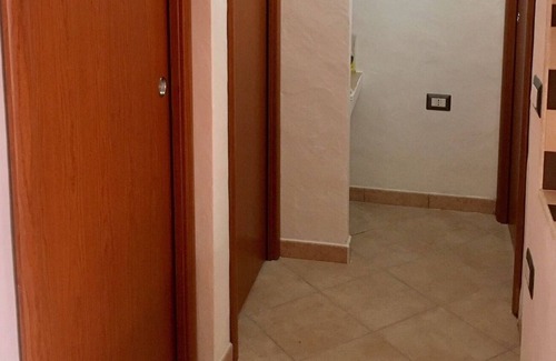 San Lorenzo Apartamento | Pequeño apartamento con vistas al mar a solo 3 km de las playas de Budoni.