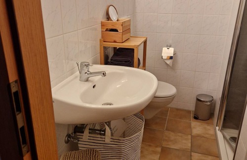 Striesen Casa | Small but Fine Double Room with Shared Terrace, Shared Garden and Wi-Fi