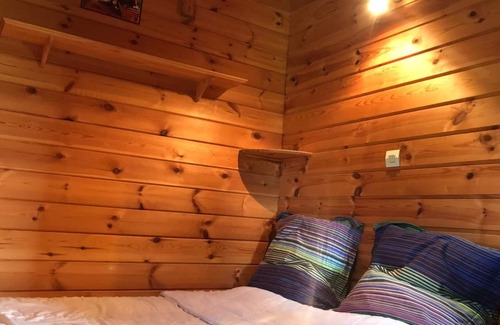 Saint-Nectaire Chalet De Esquí | Small chalet hut with balcony, exceptional view of the Sancy massif