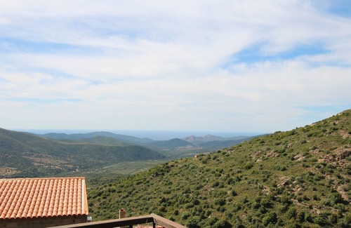 Lama Casa | Pequeña casa con encanto entre el mar y las montañas