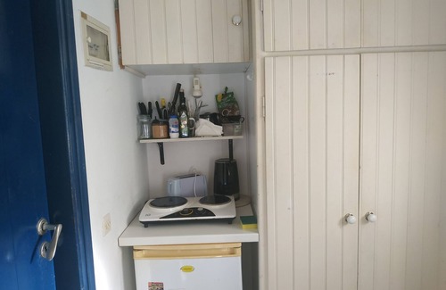 Agios Ioannis Apartamento | Small cosy studio located in a completely green area