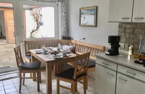 Friedrichstadt Casa | Casa de vacaciones pequeña y acogedora en una zona tranquila del casco antiguo para 2-4 personas.