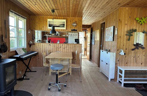 Kirke Hyllinge Casa | Small cozy summer house near the Isefjord