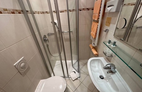 Bernkastel Casa | Small double room - Hotel Garni Ursula