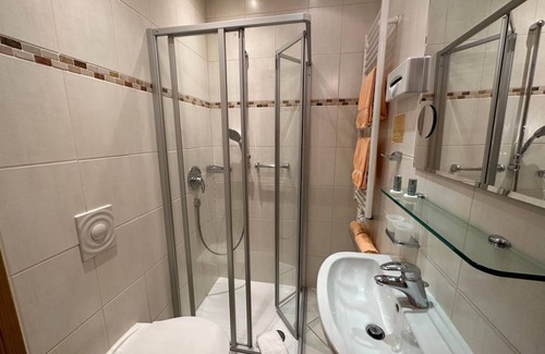 Bernkastel Casa | Small double room - Hotel Garni Ursula