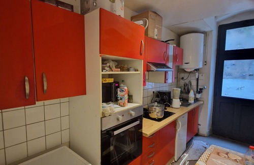 Dole Apartamento | Small furnished apartment close to shops and tourist attractions