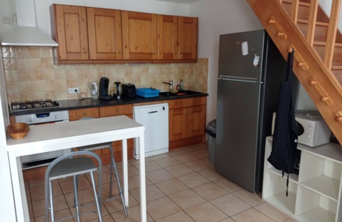 Vezenobres Casa | Pequeña casa amueblada con jardín cerca del mar Mediterráneo y Cevennes