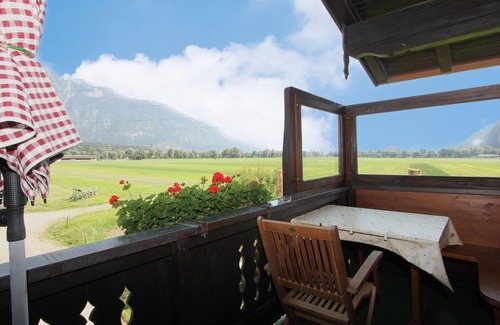 Strass im Zillertal Casa | Small house on an organic farm in Strass i.Z