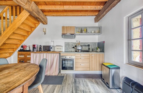 Arveyres Casa | Casita de campo 'Bel En Rouge' con terraza compartida, jardín compartido y Wi-Fi