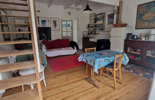 Pontrieux Casa | Small house on the marina.
