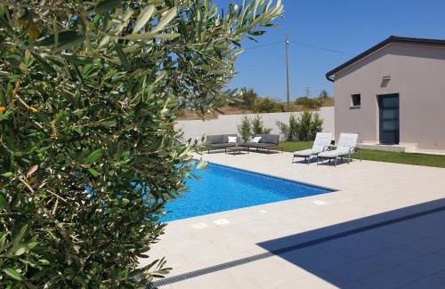 Sikici Apartamento | Small house Tia with private pool