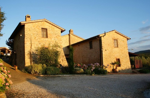 Casole d'Elsa Casa | Pequeña casa con piscina panorámica, terraza y wi fi.