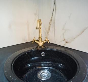 Chalcis Apartamento | Small paradise by the old bridge