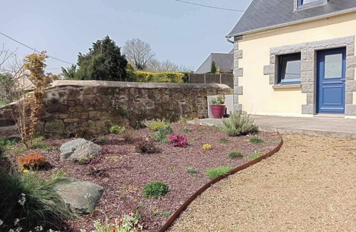 Lezardrieux Casa | Small renovated house close to the sea. Ideal for family vacations