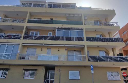 Las Galletas Casa | Small rooftop, Ocean view