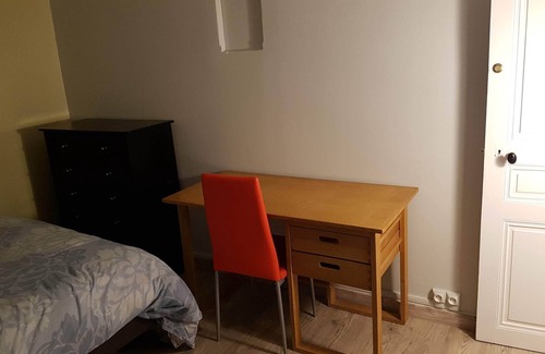 Passins Casa | Habitación pequeña en casa de personajes