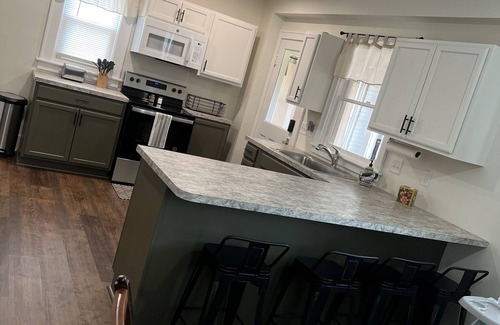 South Charleston Casa | Small Town Charmer