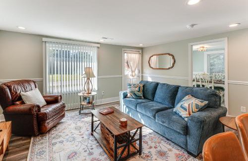 Burgaw Casa | Small-Town Charm and Local Dining Home in Burgaw!
