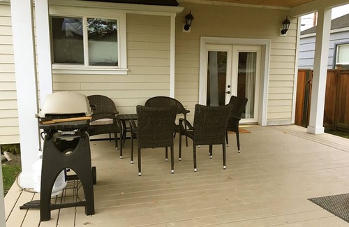 Mount Vernon Casa | Small Town Charm, Big City Amenities and Skagit Valley Farm-to-Table Appeal